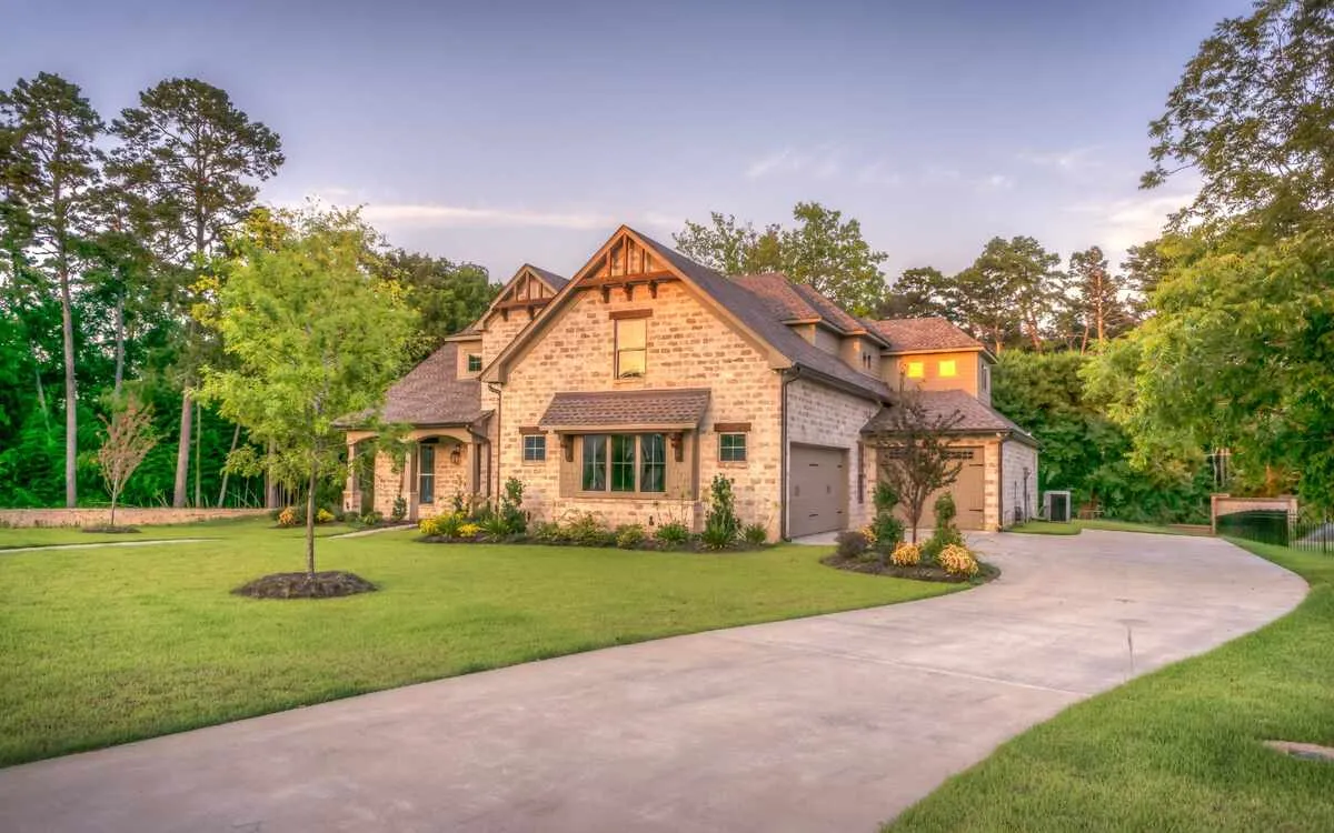 Burst Pipe Cleanup in Highwood, IL